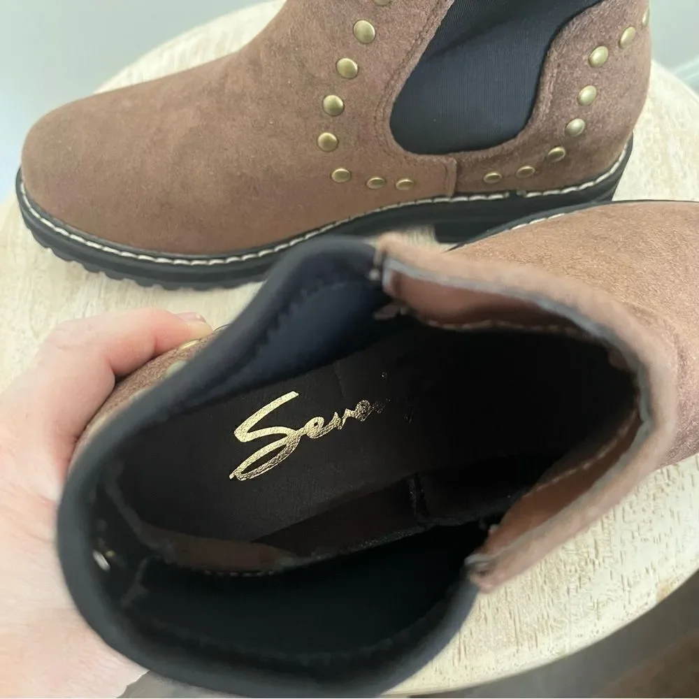 Seven For All Mankind Romanoff Waterproof Ankle Boot Brown with Studs NWOB‎